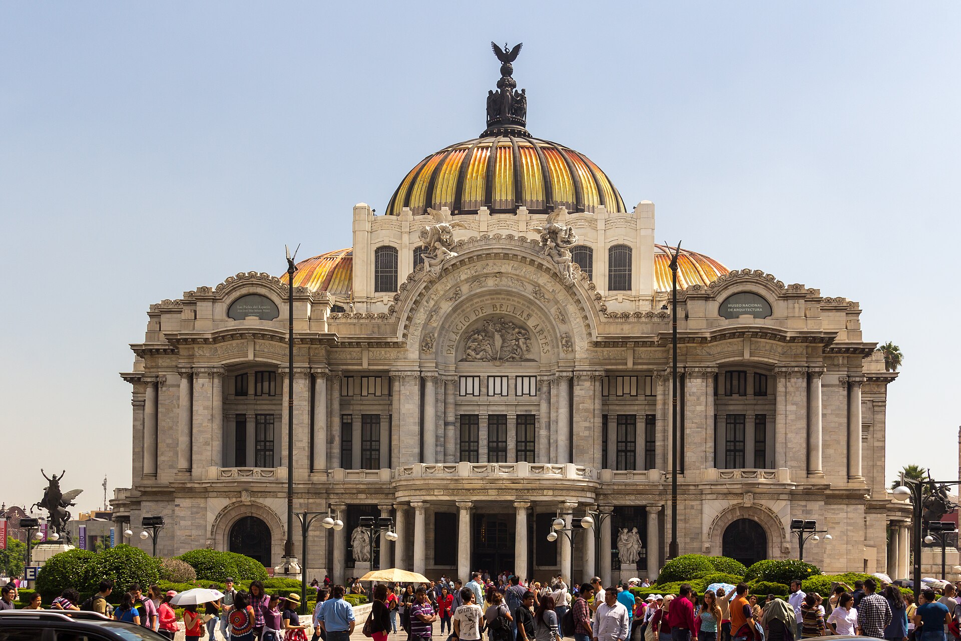 A Complete Guide to the Best Local Experiences Right Now