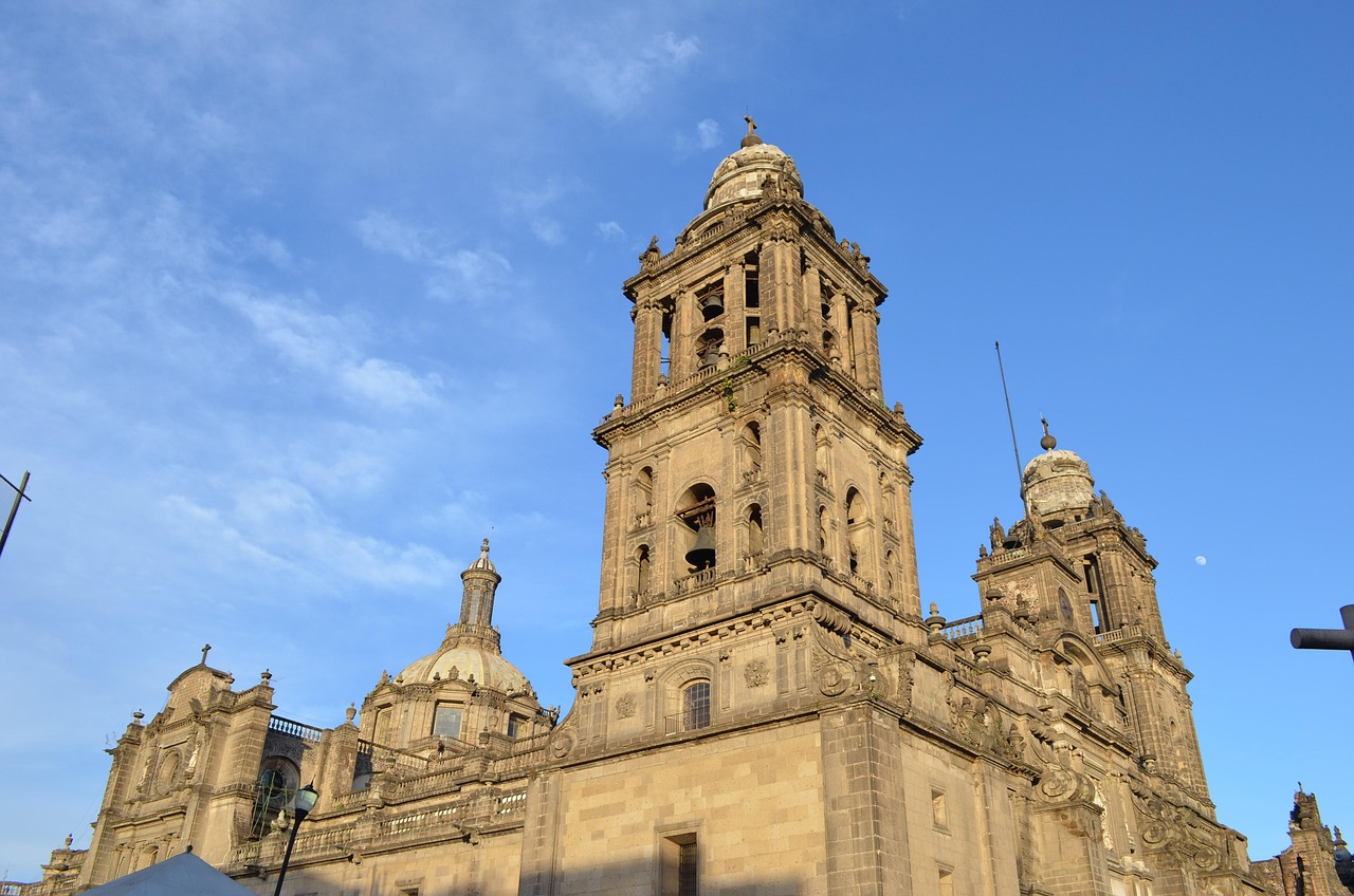 Mexico City Real Estate Platforms Flooded With Thousands of Fake Photos